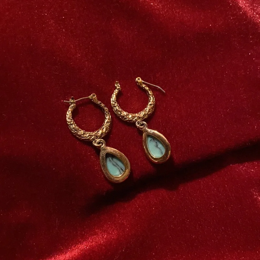 Turquoise earrings - Picture 2 of 3